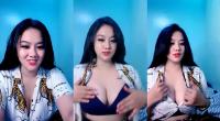Cantik Buka Kemeja Chalisa Belahan Susu