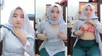Perawat Hijab Cantik Pamer Uting