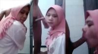Terbaru Jilbab Pink Nyepong Kontol Panjang