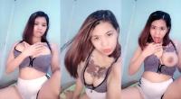 Miss Skye Jilat Uting Toketnya Mango