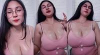 Cantik Toket Gede Berkeringat